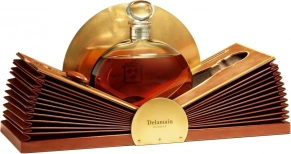 Коньяк Le Voyage, Delamain, 50 лет, 0.7 л (п/у)