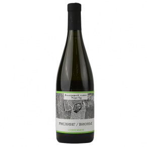 Вино Кара-Тау Рислинг,Вионье, Александр Лебедев
