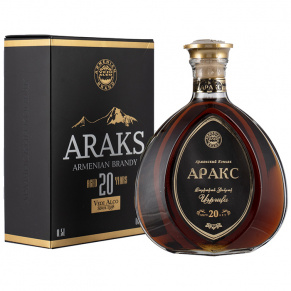 Коньяк Armenian Araks 20 Years, gift box