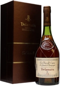 Коньяк Tres Venerable, Delamain, Tres Vieux, 50 лет, 0.7 л (п/у)