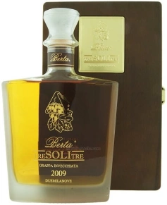 Граппа Tre Soli Tre, 8 лет, 0.7 л (п/у)