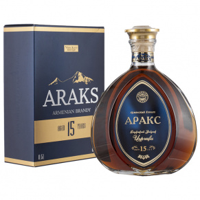 Коньяк Armenian Araks 15 Years, gift box