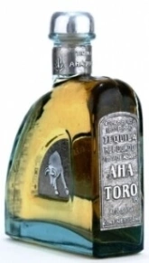 Текила Reposado, Aha Toro, 2–12 месяцев, 0.75 л