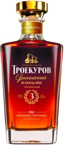 Коньяк Троекуров, 3 года, 0.5 л
